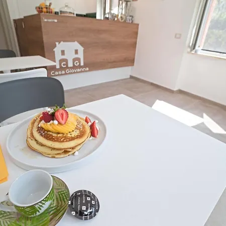 Casa Giovanna 住宿加早餐酒店 4*